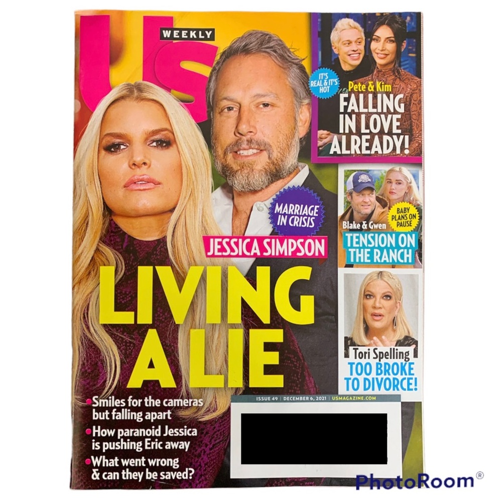 US Weekly Magazine December 6 2021 Jessica Simpson Living a Lie Tori Spelling